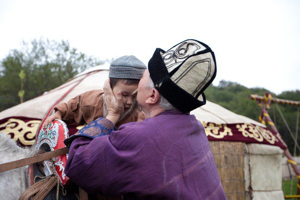 "Пайғамбар қыздың баласын "жиен" демеген": Қыздан туған бала немере емес