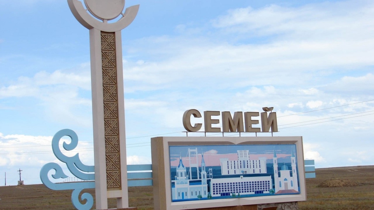 Білім басқарма басшысы оқушылардың тәртібі үшін қызметтен кетті