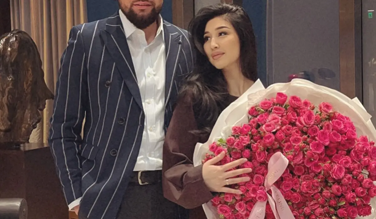 "Ерке тартып алмасын!": Раймның бұрынғы сүйіктісі қалыңдық атанды