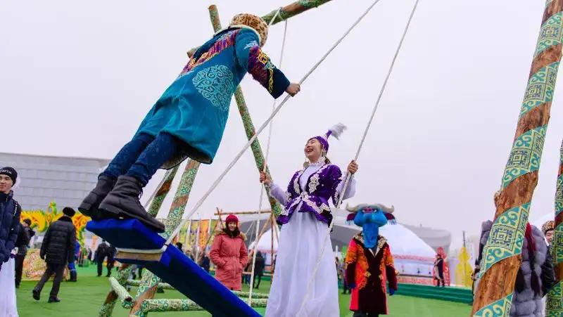 Наурызда әсіредіншілдерді экономист сөзімен түйреп өтті