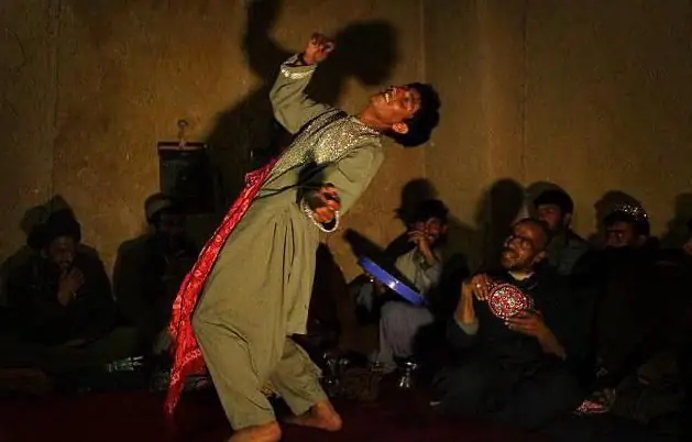 "Мешітте балалар бача-бази билеп жүр" десе, оны да ақтап алатын шығармыз?