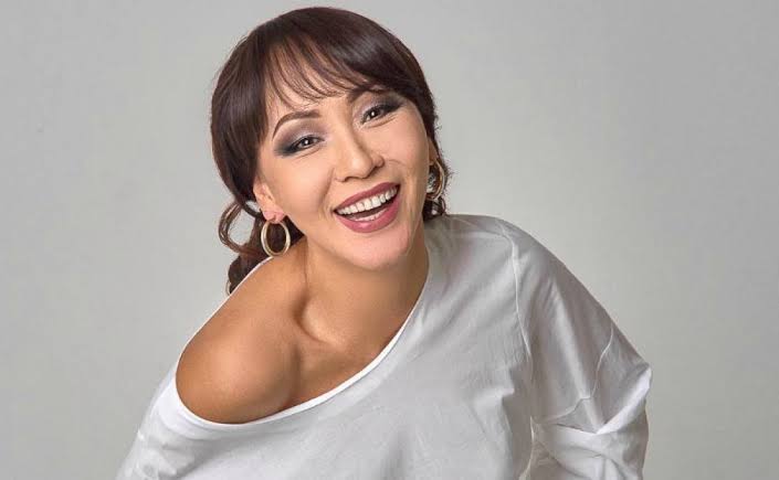 Айгүл Иманбаева бриллиантымен мақтанды