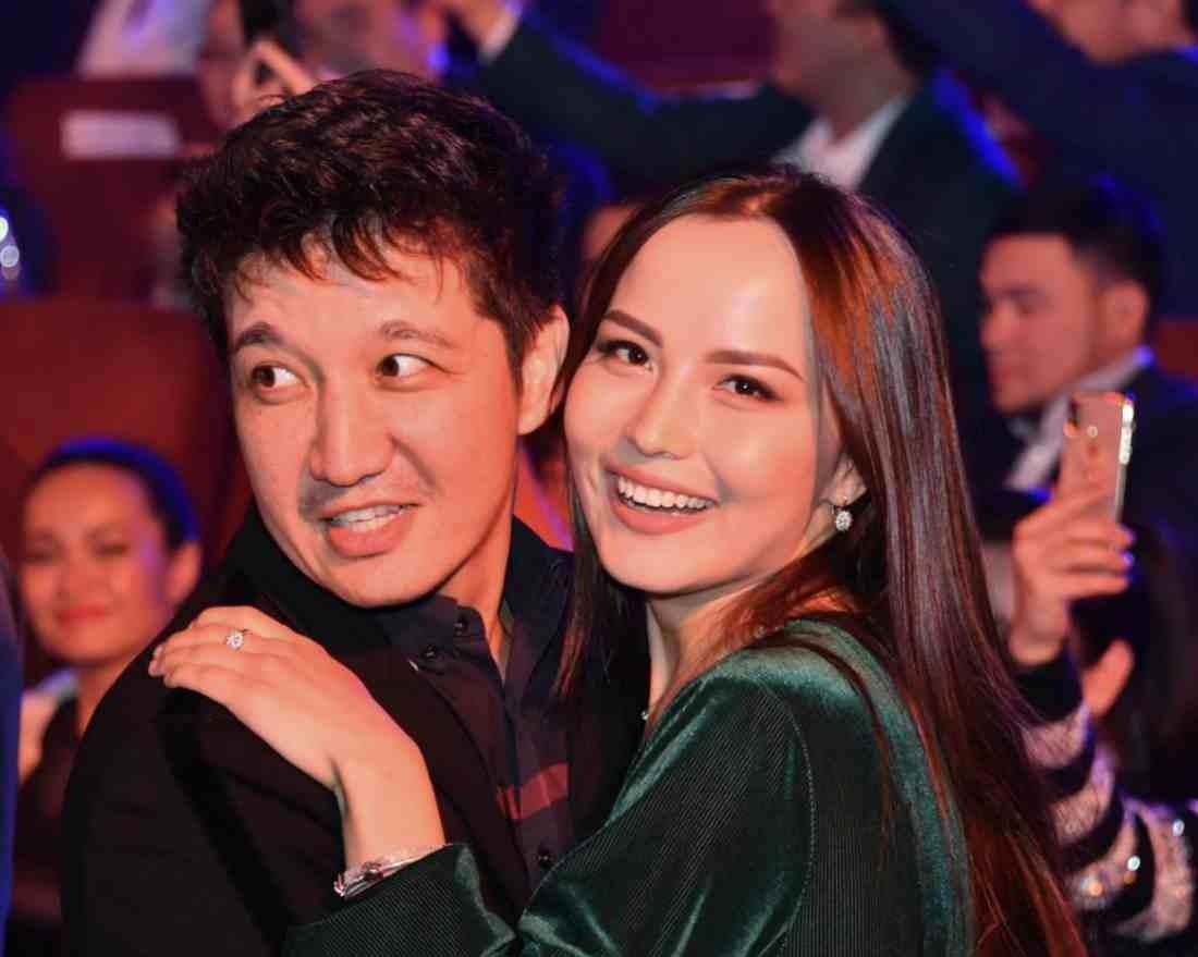 Айқын мен Жұлдыз Парижге романтикалық саяхатқа аттанды