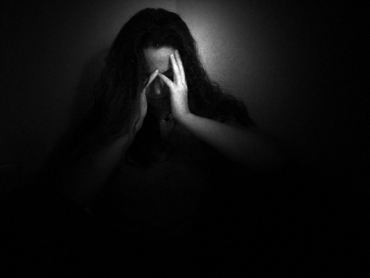 Мұғалім оқушы қызды алты сағат бойы қорлаған