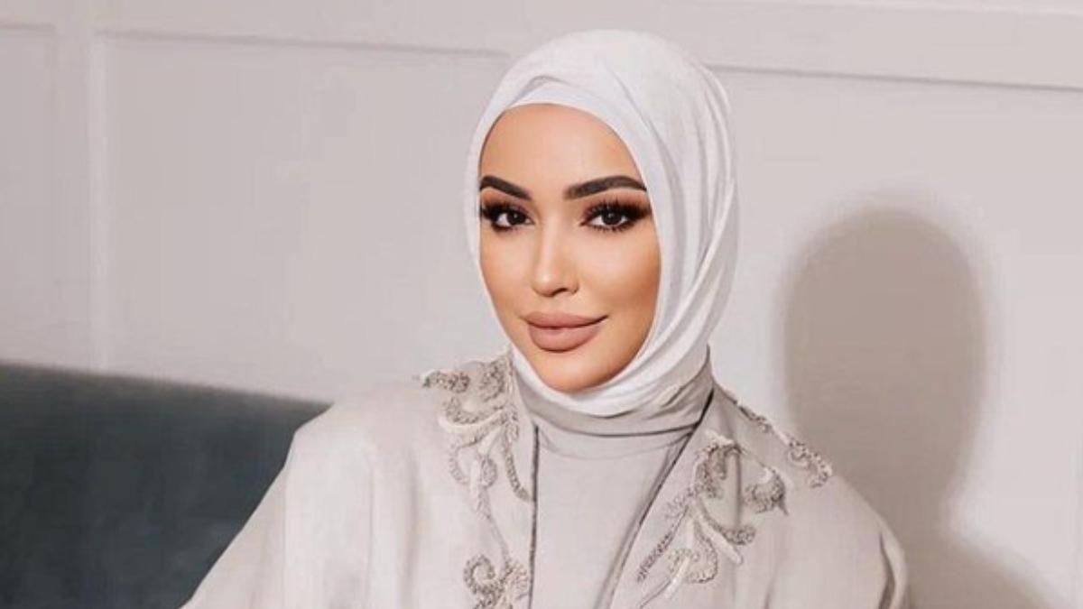 Блогер Aeka Posh қуанышты жаңалығымен бөлісті