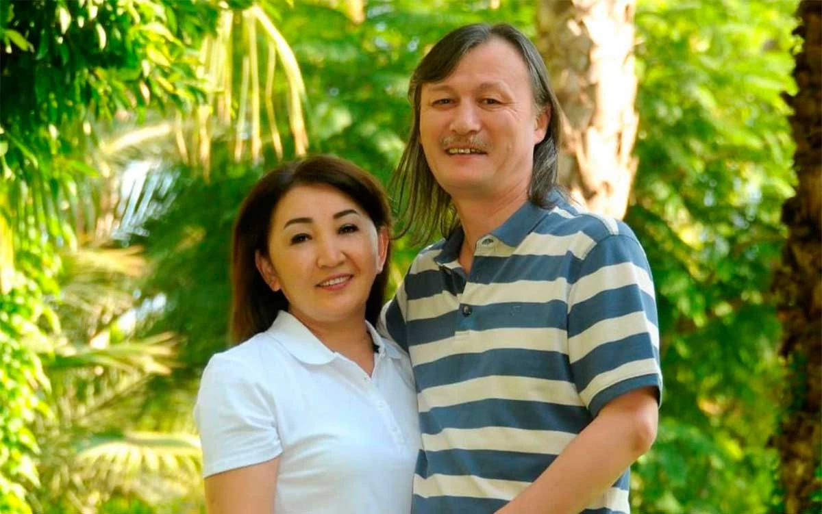 Ұлықпан Жолдасовтың әйелі халықтан сөз естіді