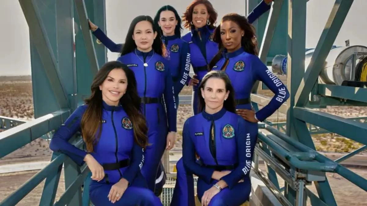 Танымал әнші Кэти Пэрримен бірге әйелдер борты ғарышқа ұшып келді