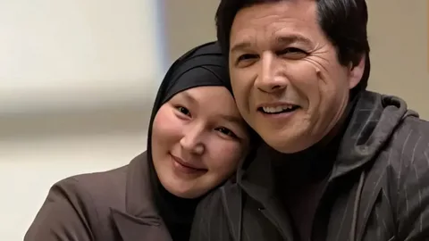 "...жетістікке жетпей қалған, бақытсыз адамдар" деген әнші негатив пікір жазушыларға ренішін білдірді