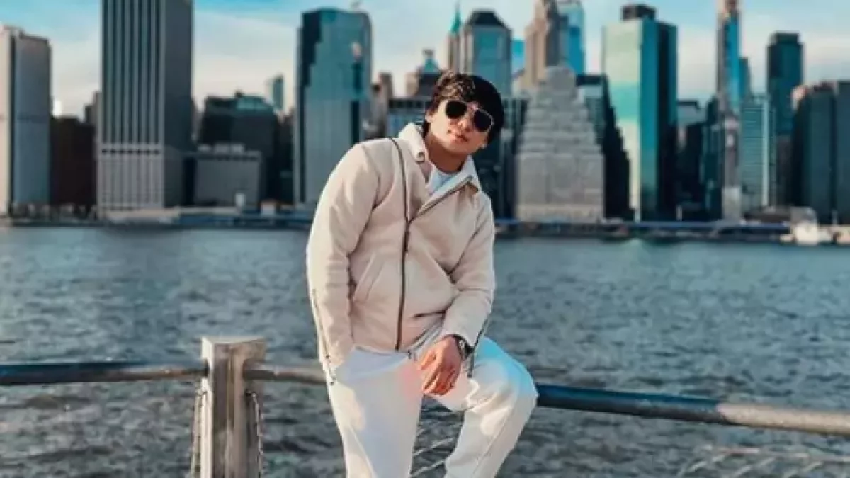 Қайрат Нұртас анасымен бірге шетелге демалысқа кетті