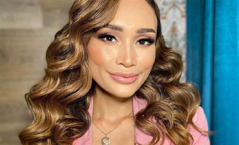 Танымал блогер "Супер Мамасита" Лондондағы марафонға қатысып, келеңсіз жағдайға тап болды