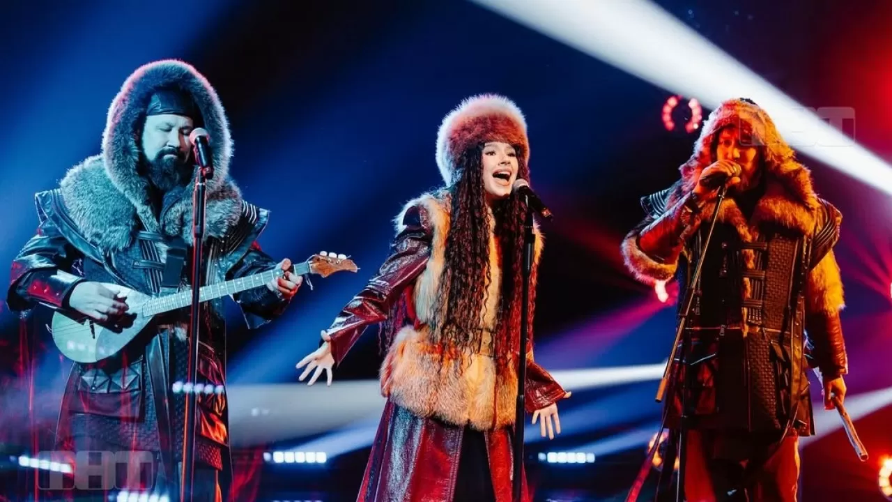 "Хомай" әнін орындаған әйгілі Ay Yola тобы әлем жұртын күттіріп қойды