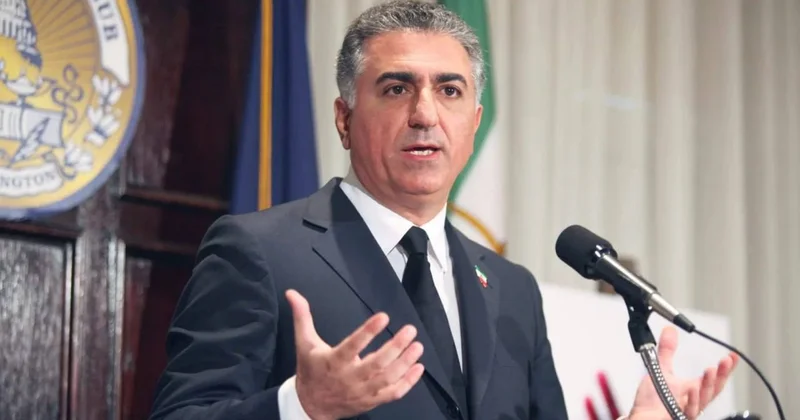 "Ислам республикасын құлатып, жаңа Иранды құрайық!" деді Иран шахының ұлы