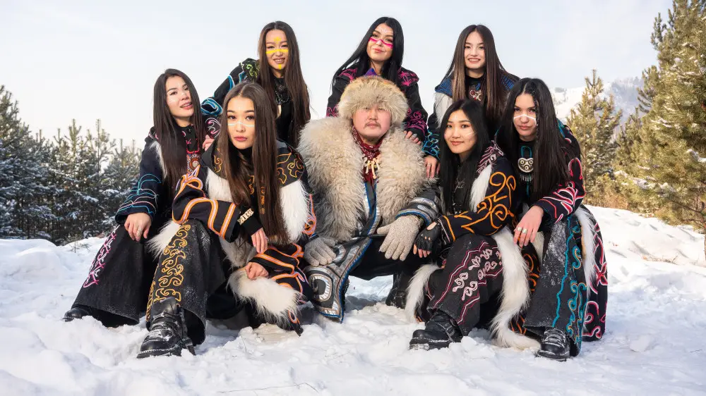 Сібірлік музыкалық феномен OTYKEN тобы Алматыда өнер көрсетеді