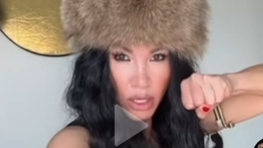 Марқұм Мұстафа Өзтүріктің қызы мәлімдеме жасады