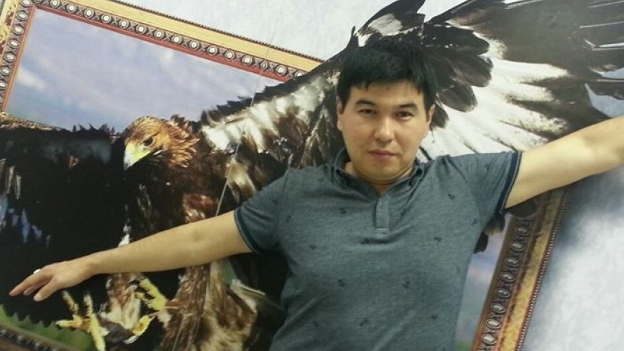 Бұл - рухани отарлану: Қоғам белсендісі депутаттарға үндеу жариялады