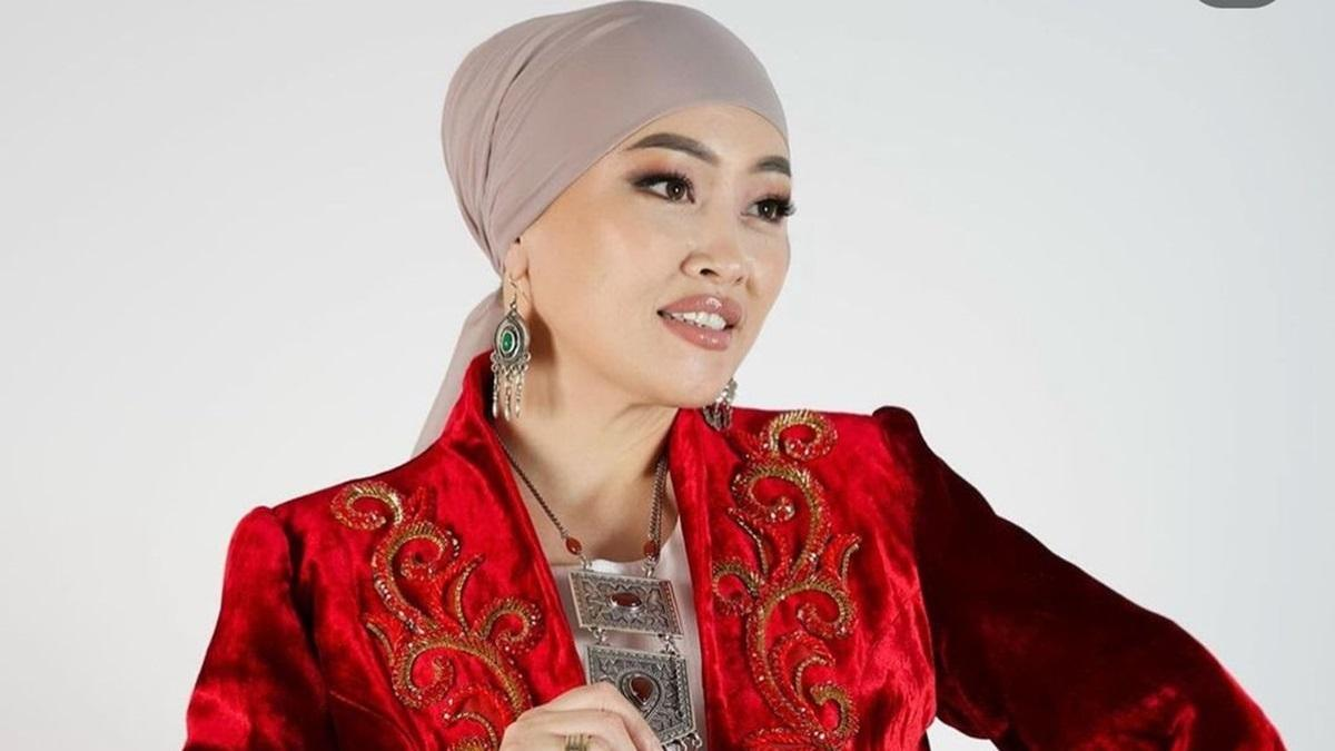 Наркенже Серікбаеваны «иіскеуім керек» деген басшы өзге қыздарды да төсекке тартқан