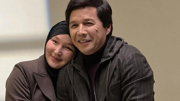 Хиджабты әйелдер дискотекасы: Абай Бегейдің әйеліне "ынсап берсін" десті жұрт