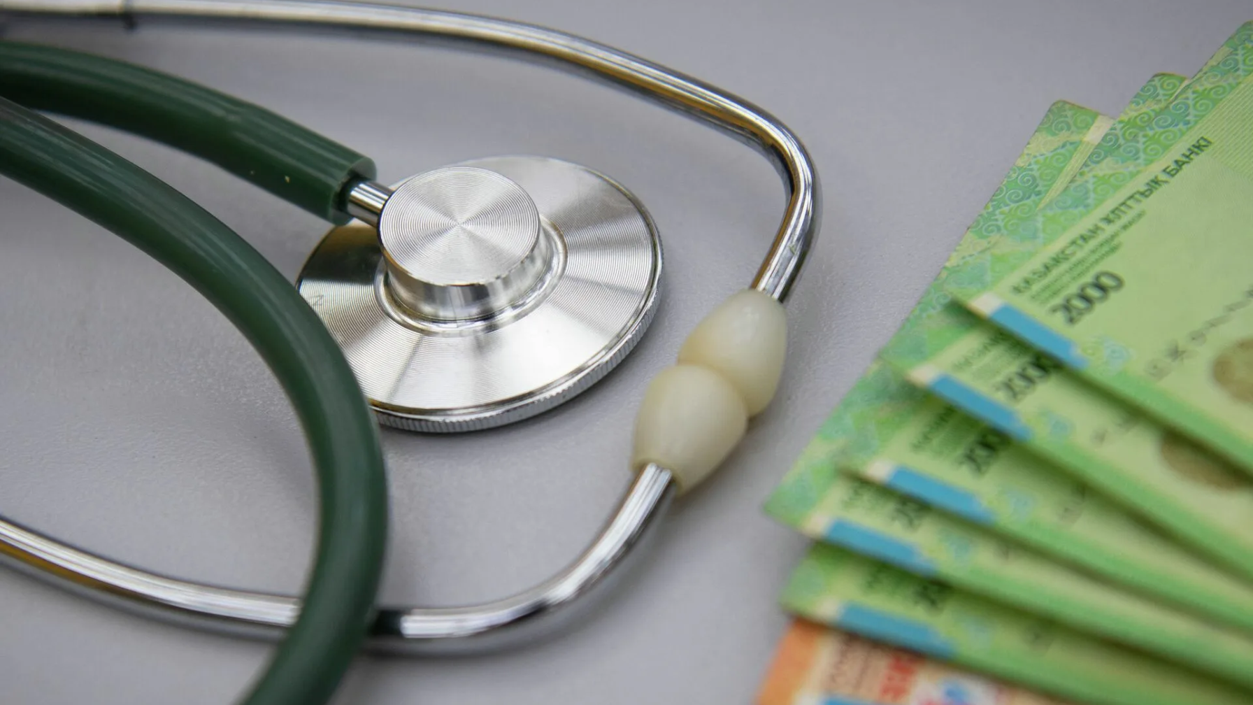 "МӘМС - түкке қажетсіз, жауып тастай салу керек құрылым" - Қажымұқан Ғабдолла