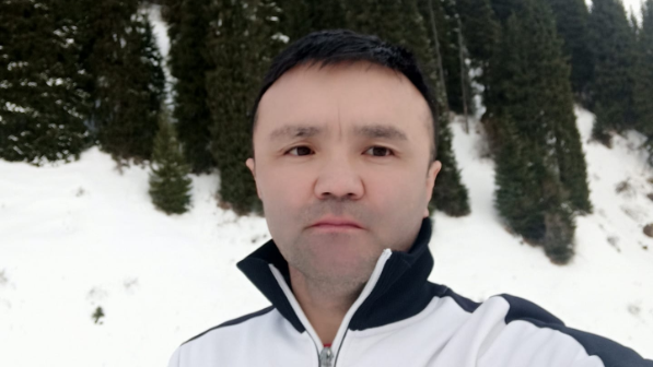 Ренат Азамат: "Абай мен Ақылбай бір әйелге таласқан! Абай - маған авторитет емес!" 