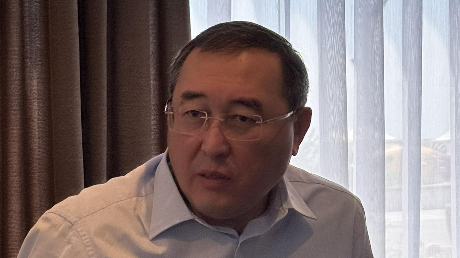 Алматы облысының әкімін отқа итерген кім?