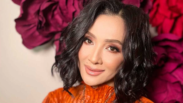 "Есалаңдар!" деген әнші Меруерт маңызды мәлімдеме жасады