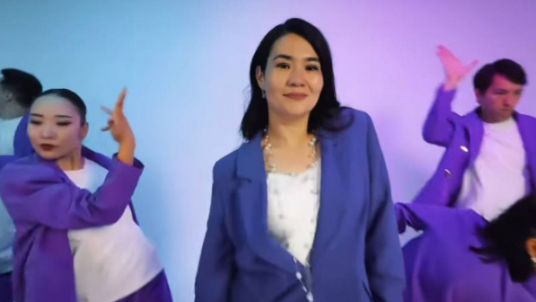 "Тренд-директор" Ақмоншақ Нұртаза мәлімдеме жасады