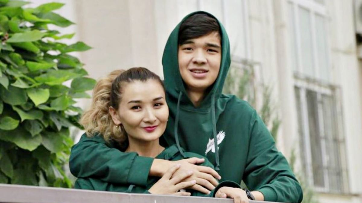 Танымал әзілкеш Мереке Қалбаева ажырасып кеткені рас па?