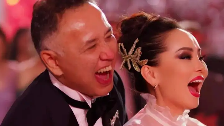 "Баянды қолдаймыз! Діншілдерге бойкот!" дескен жұрт акция бастады