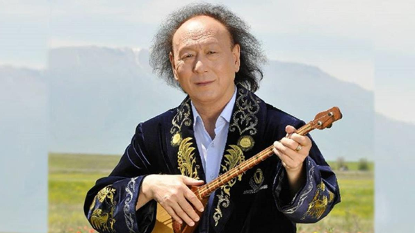 «Дос-Мұқасан» тобының әншісі ренішін білдірді