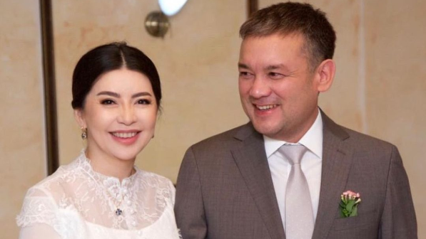 Тамара Асарға жолдасы ерекше сыйлық берді