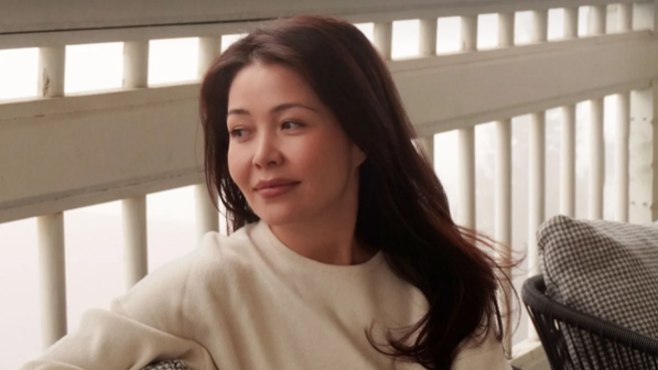 Шетелге көшіп кеткен Әсел Сәдуақасова елге оралды