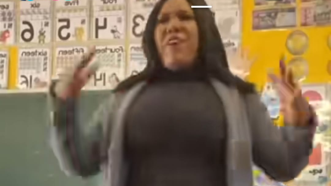 Шетелдік мұғалімнің тәрбиесі біздікілерді "шок етті" (ВИДЕО)