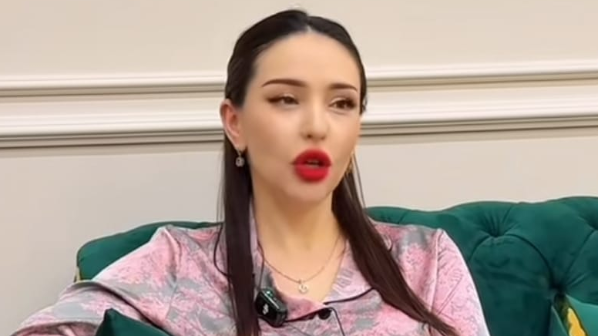 "Төсек қатынасын үйретудің шебері "Айдана Red" хиджабтағыларды разы етті