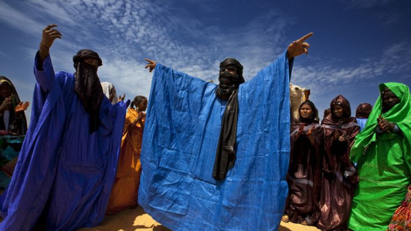 Ерекше Ислам: Еркегі бетін жауып, балаға әйелдің тегі берілетін ел