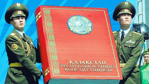 Конституция күніне орай балаларға 78 мың теңгеге дейін берілетін болды