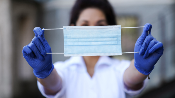 Қазаннан бастап кімдер медициналық маска тағып жүруге міндеттеледі?