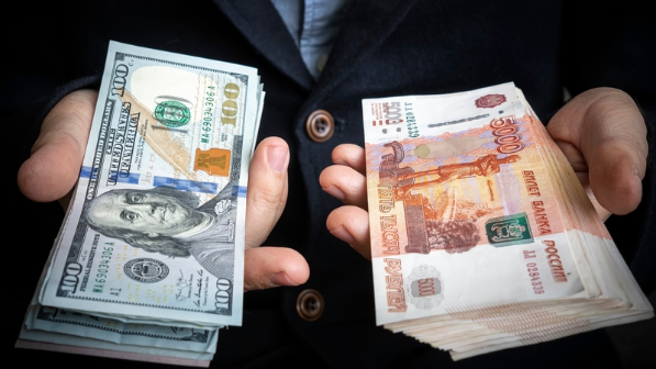 Ресей бізден долларды дорбалап тасуда