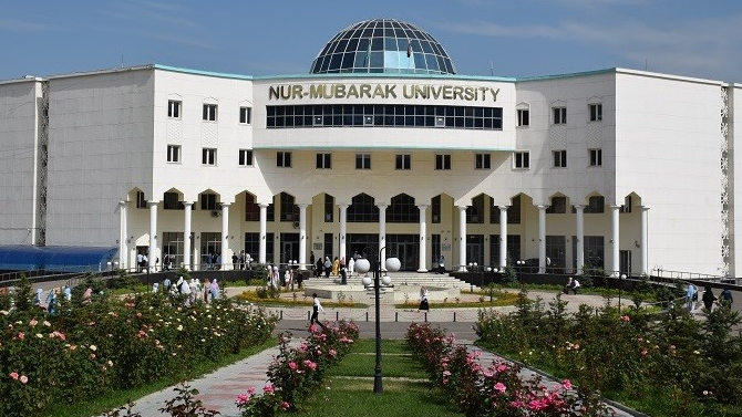 "Нұр Мүбарак" неге қайыршы деңгейінен шықпайды?