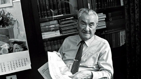 Тарихи шындық: Д.Қонаев қазақ мектептерін жапқан жоқ