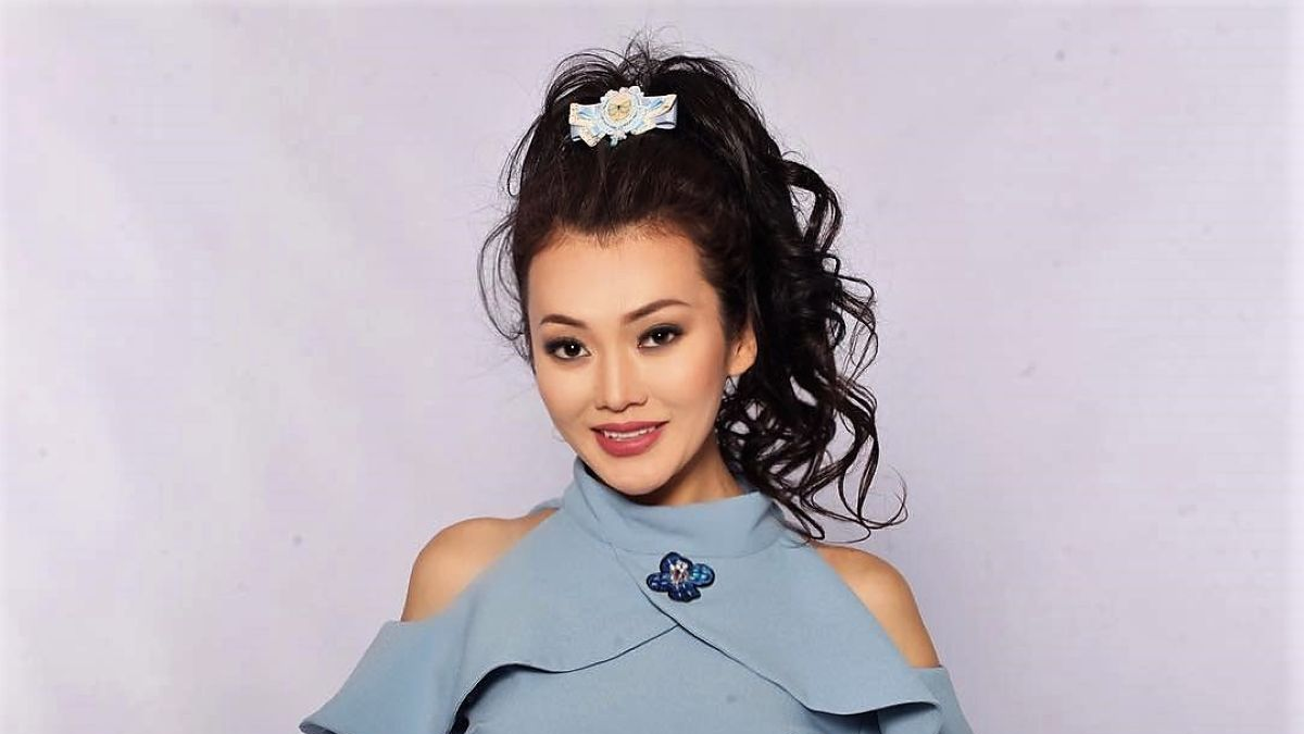 Ерке Есмахан отбасына қатысты құпиямен бөлісті