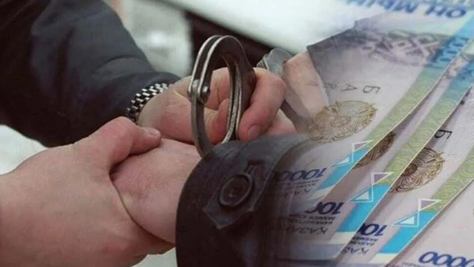 Білім саласында ұрланған миллиардтар: Түрлі реформа авторларын жауапқа тарту керек