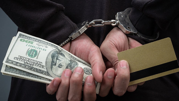 Алаяқтық бойынша іздеуде жүрген Қазақстан азаматы Түркиядан елге қайтарылды