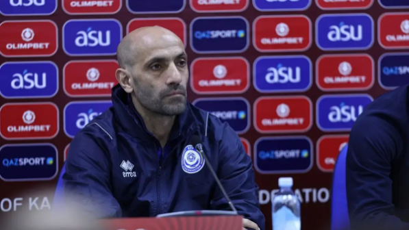 "Футболдағы масқара: Бас бапкер қызметінен кетті"