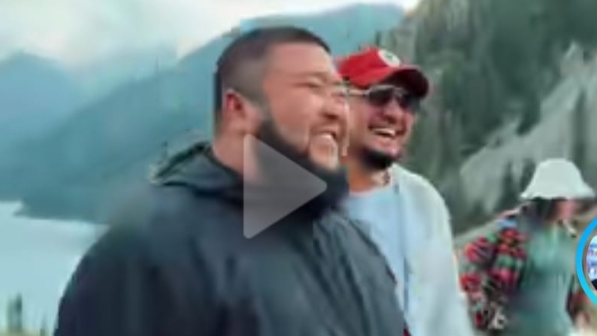 "Ұстаз"деген сөзді күлкі еткен діндарлар бір бірін мазақтады