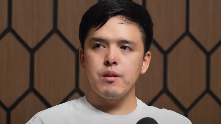 Педофил деп айыпталған Қолғанат Жұмабаев өз шындығын айтты