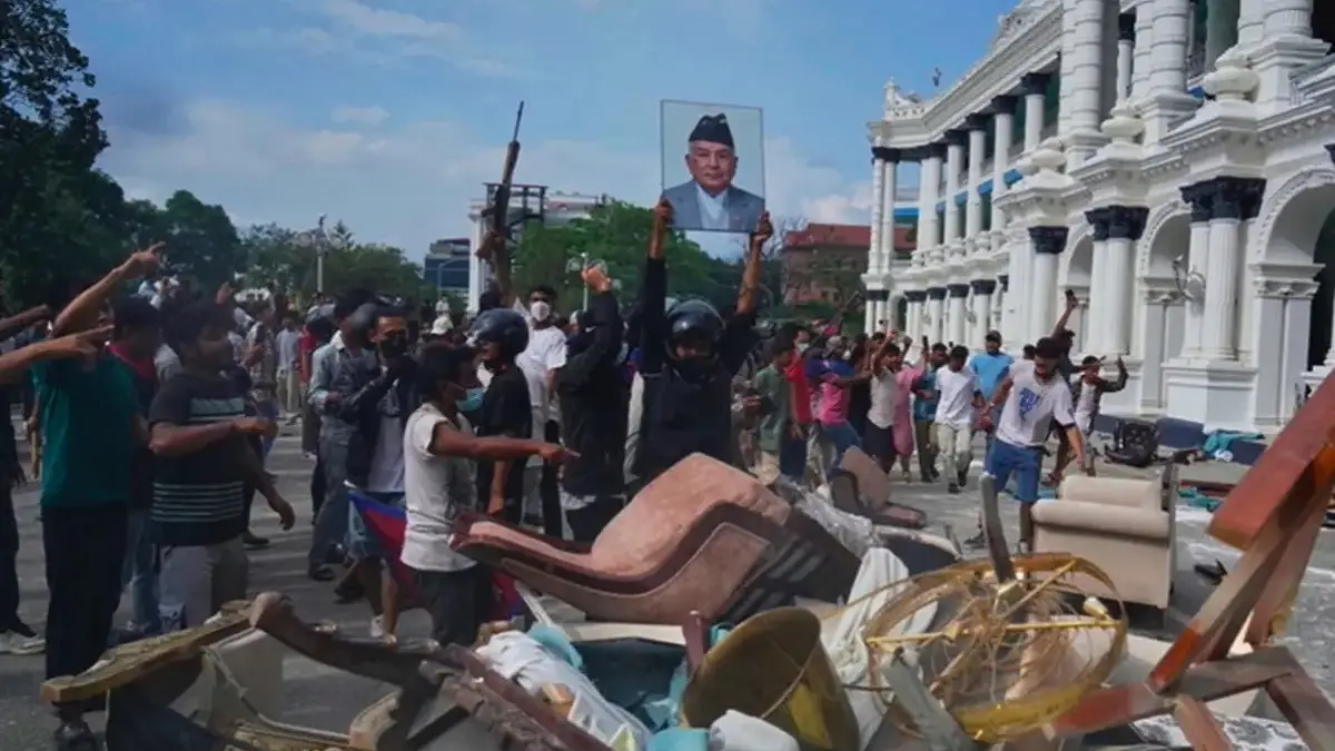 Мен Черновцыдағы жігітпен жыныстық қатынасқа түскім келеді.