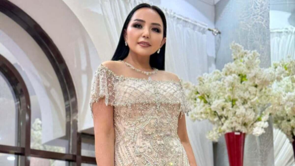 Алтынай Жорабаеваның жаңа дене бітімі қызу талқыға түсті