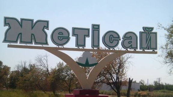 Мұғалімі қинап, оған шыдамаған оқушы терезеден секіріп қашқан