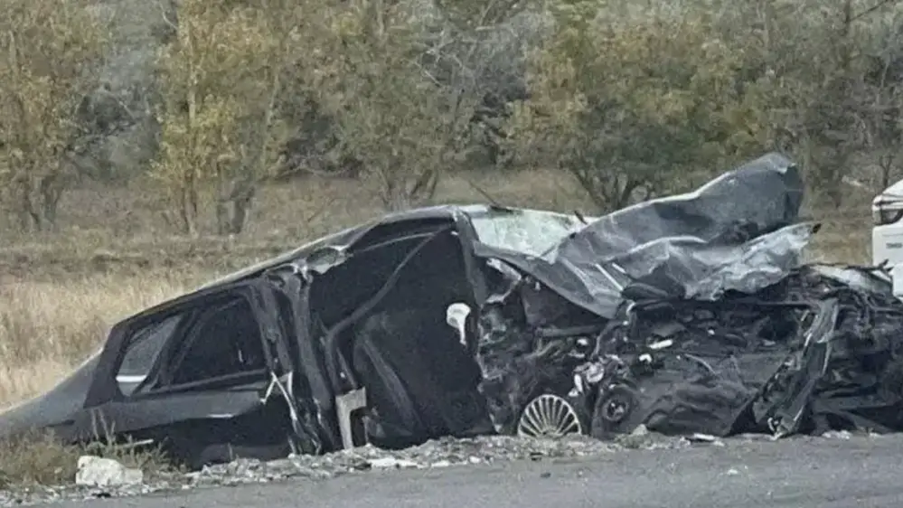 Порно жүргізу кезінде мастурбация жасайды