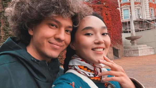 Айжұлдыз Адайбекованың күйеуі оңбай сөз естіді